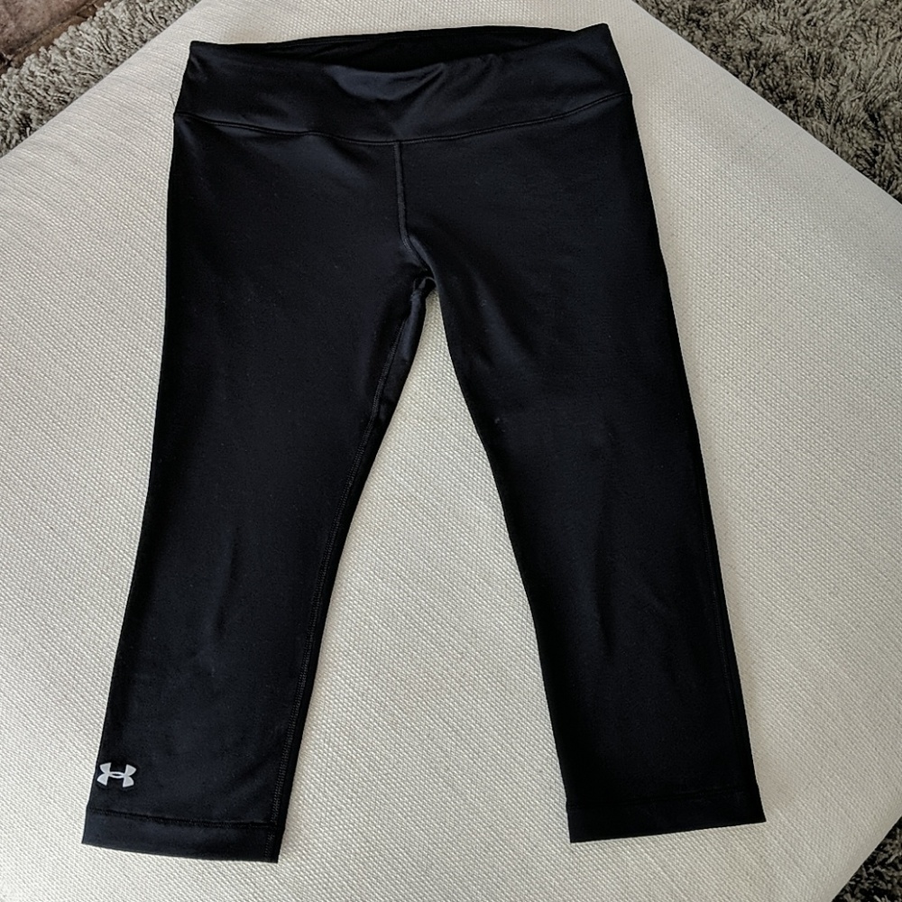 Cropped UA Workout Leggings